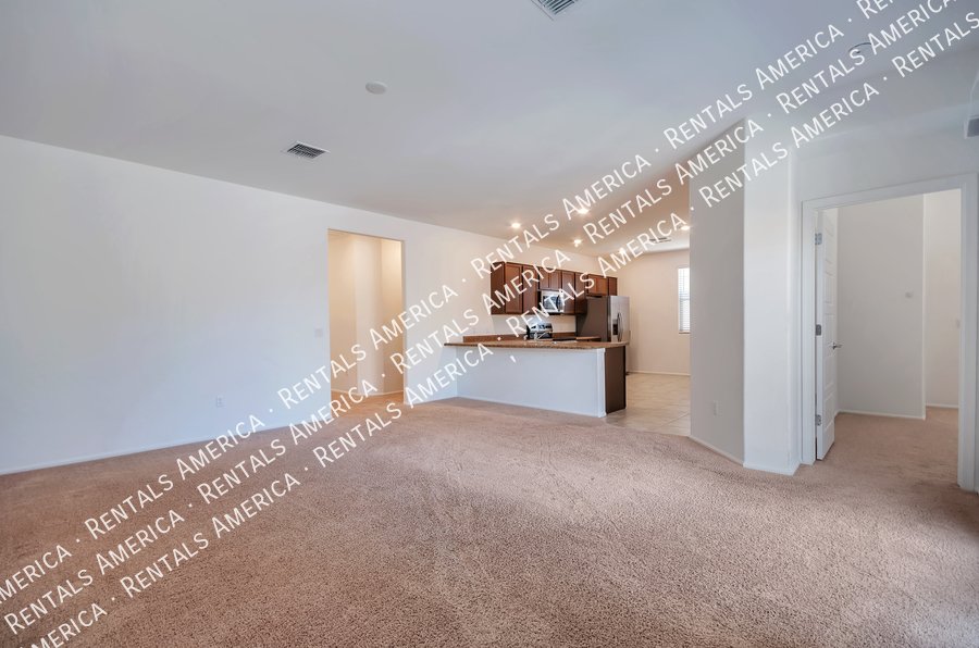 Stunning 3bdrm in great neighborhood! property image