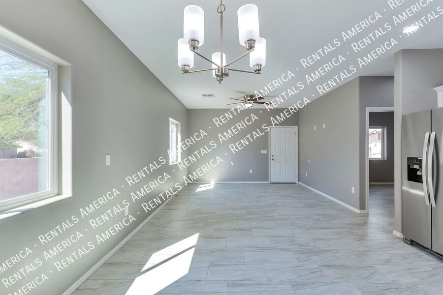 SPECIAL: $300 OFF 1ST MONTHS RENT!!! property image