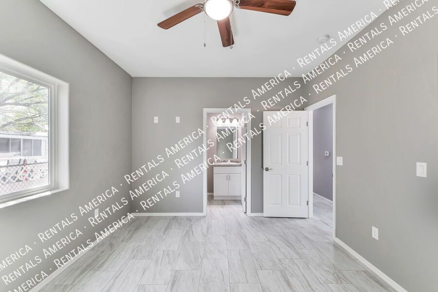 SPECIAL: $300 OFF 1ST MONTHS RENT!!! property image