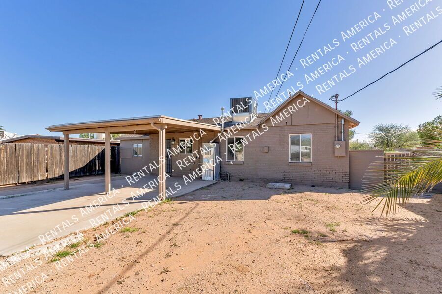 Charming Remodeled 3-Bedroom 1 Bathroom Home property image