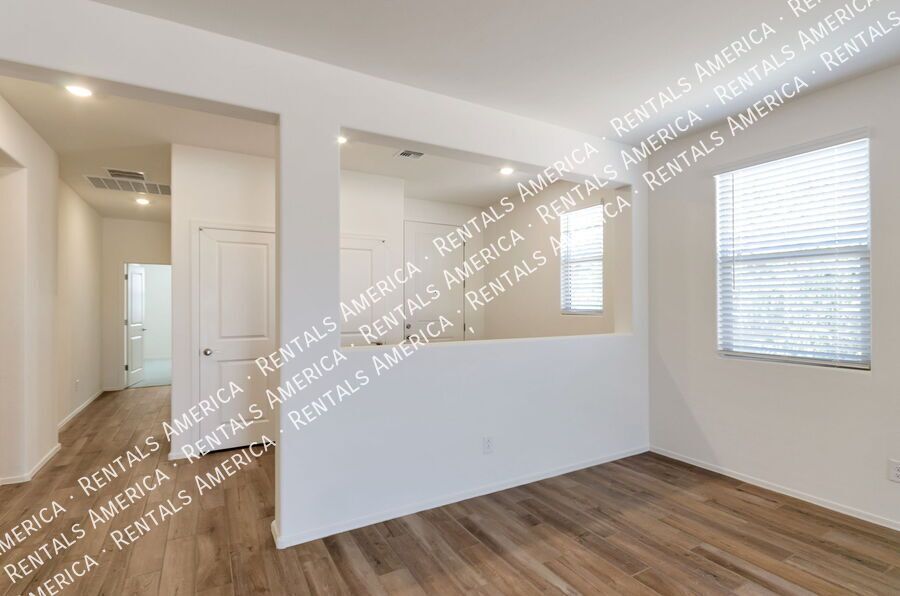 Brand New Home 3 bedrooms, den and 2 bathrooms property image