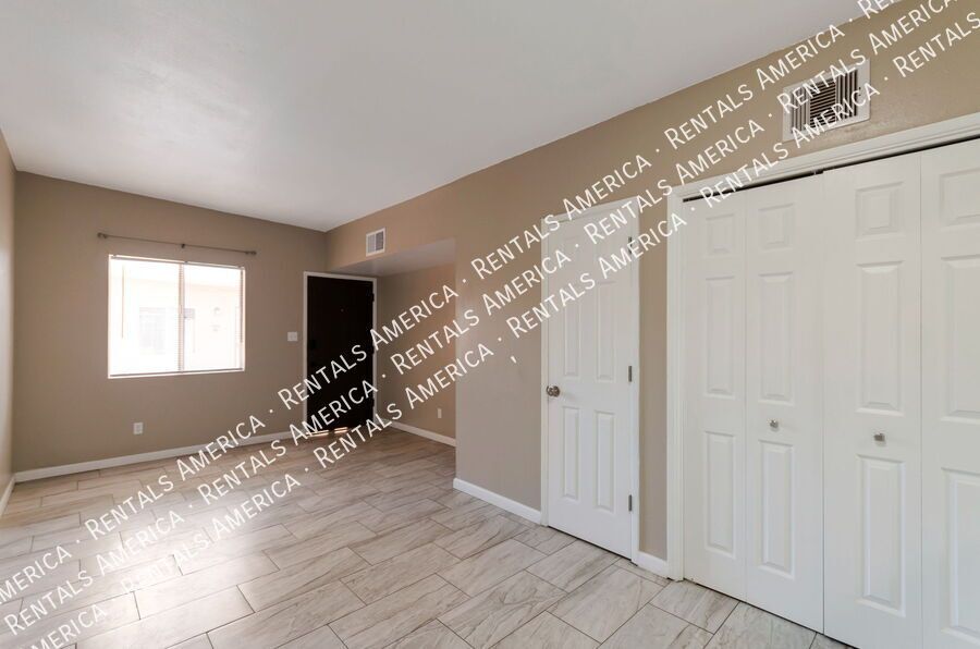 **SPECIAL DISCOUNT $300 OFF FIRST MONTH'S RENT ** property image