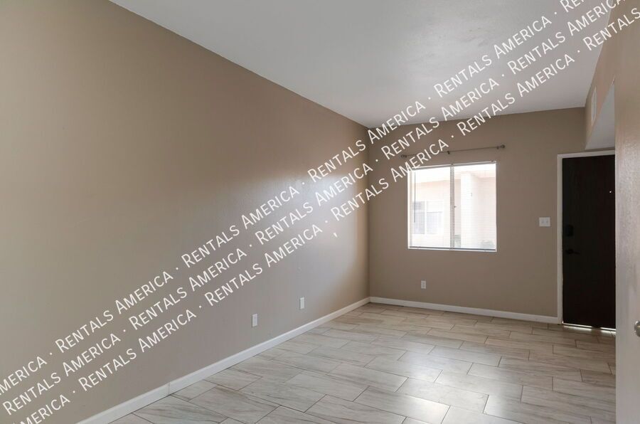 **SPECIAL DISCOUNT $300 OFF FIRST MONTH'S RENT ** property image