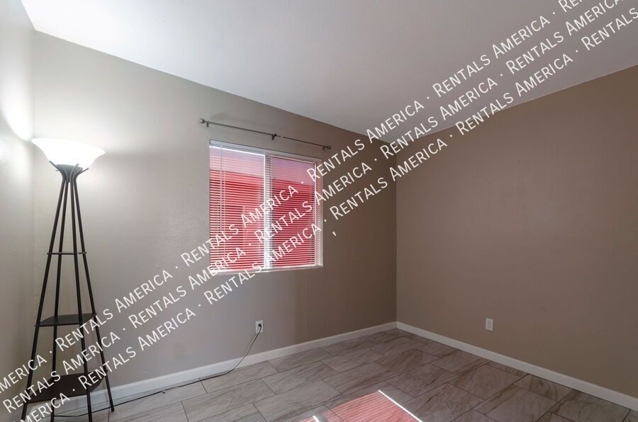 **SPECIAL DISCOUNT $300 OFF FIRST MONTH'S RENT ** property image