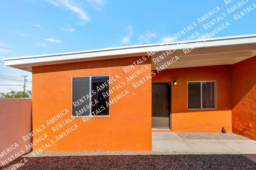 **SPECIAL DISCOUNT $300 OFF FIRST MONTH'S RENT ** property image