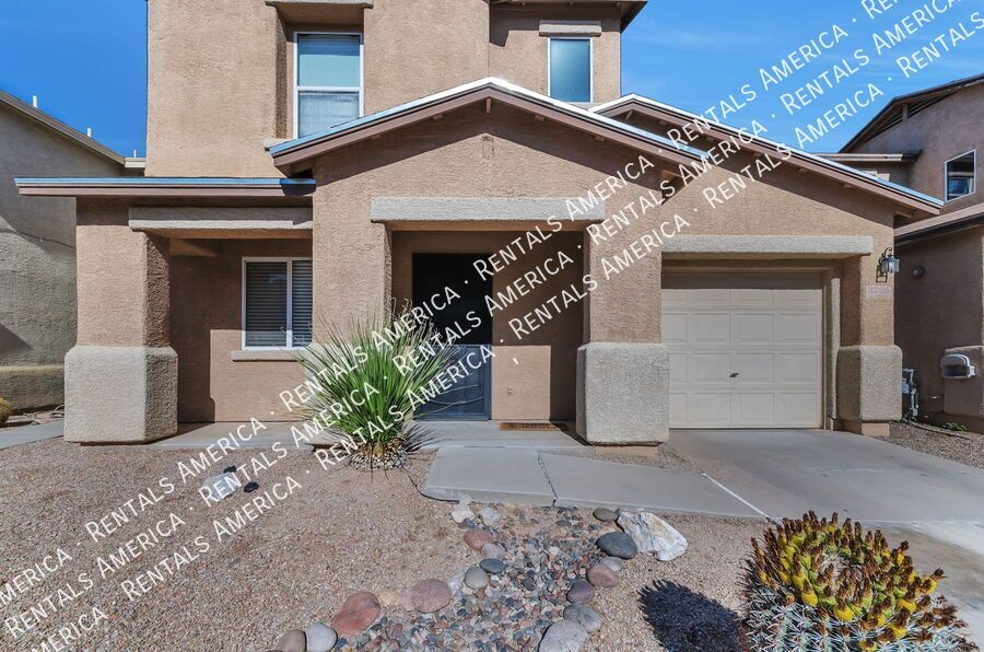 Charming 3/2 with large yard! property image