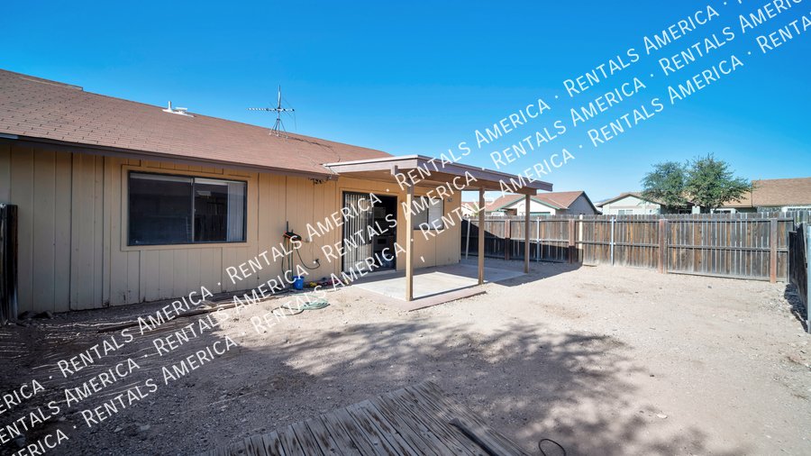 $300 off move in at this east Side town home w big yard property image