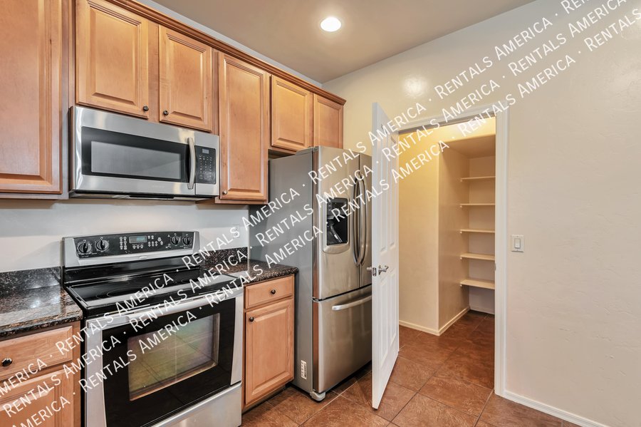 Coming Soon! Spacious 4 bedroom home on Culdesac! property image