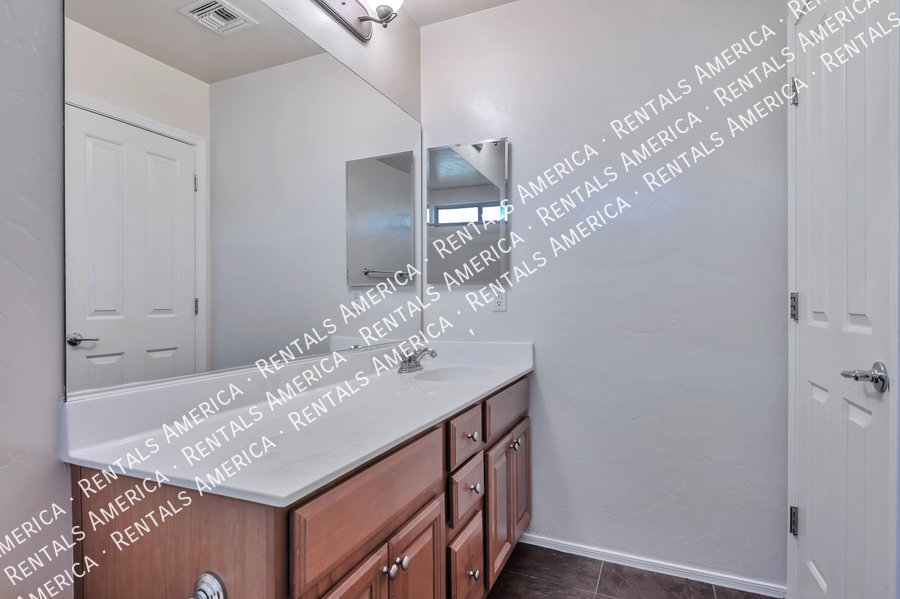 Coming Soon! Spacious 4 bedroom home on Culdesac! property image