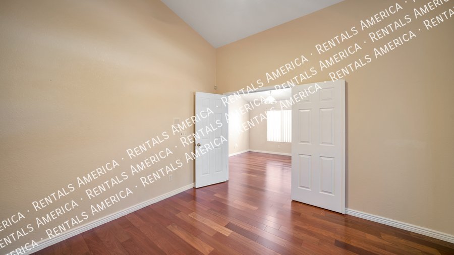 Eastside 3 Bed 2 Bath Home with Den Available Now! property image