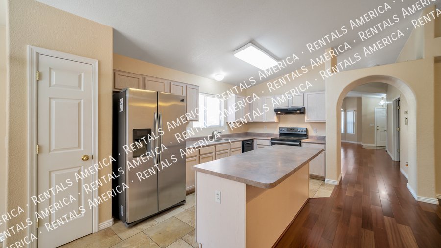 Eastside 3 Bed 2 Bath Home with Den Available Now! property image