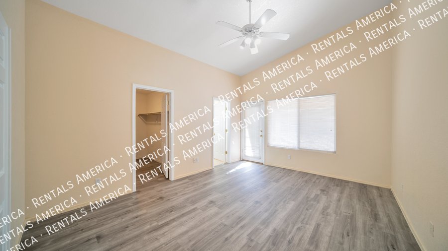 Eastside 3 Bed 2 Bath Home with Den Available Now! property image