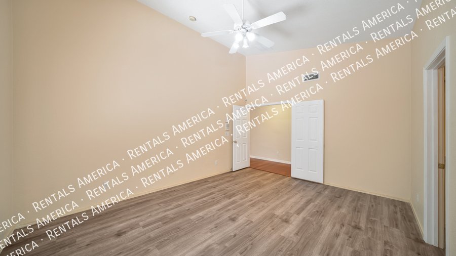 Eastside 3 Bed 2 Bath Home with Den Available Now! property image