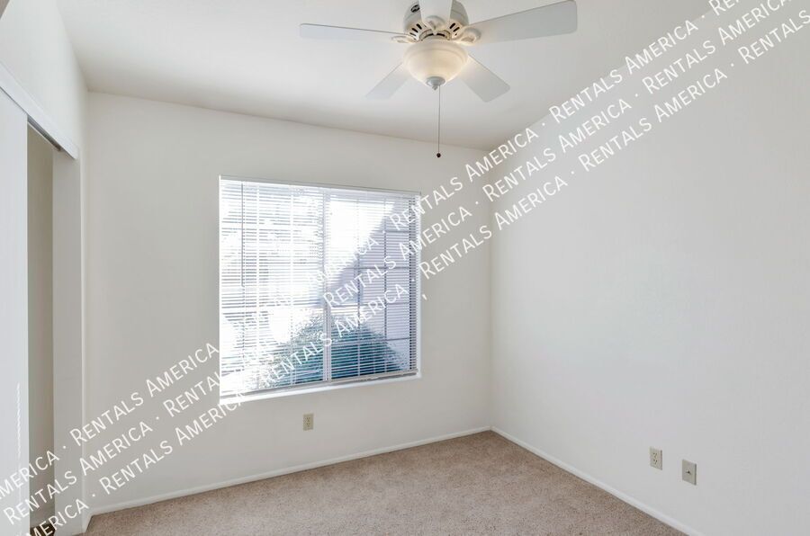 Great location on NW side property image