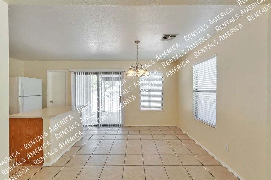 4 bedroom house SPECIAL: $300 OFF YOUR 1ST MONTHS RENT!!! property image