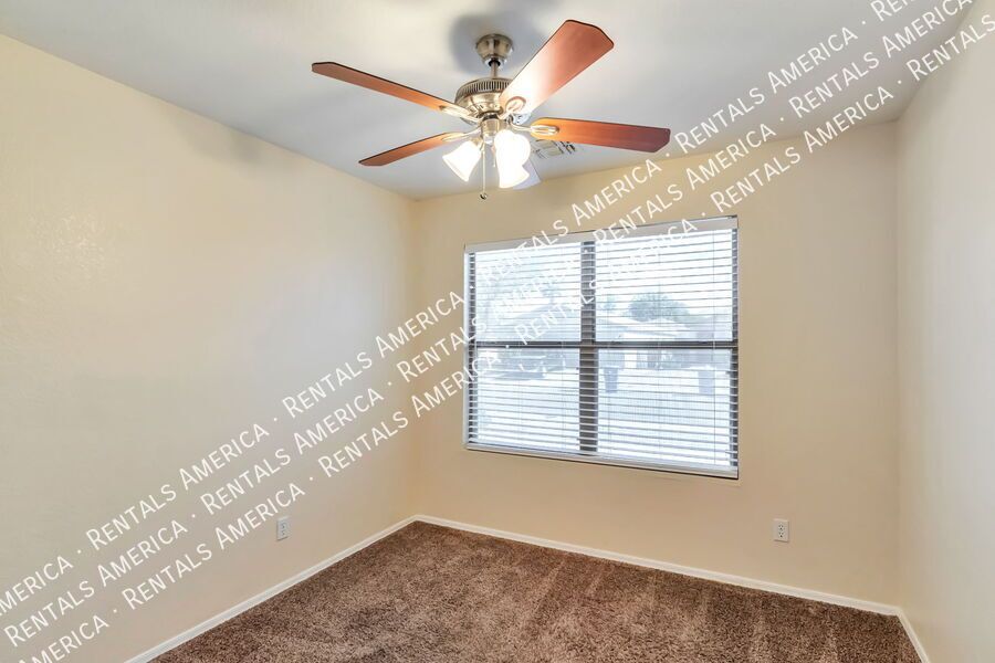 4 bedroom house SPECIAL: $300 OFF YOUR 1ST MONTHS RENT!!! property image