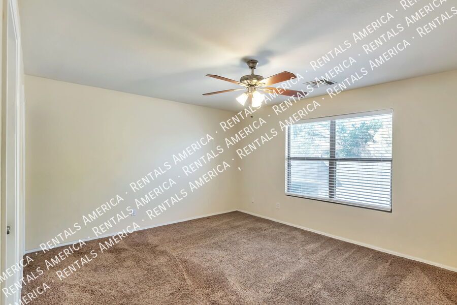 4 bedroom house SPECIAL: $300 OFF YOUR 1ST MONTHS RENT!!! property image