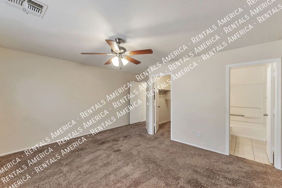 4 bedroom house SPECIAL: $300 OFF YOUR 1ST MONTHS RENT!!! property image