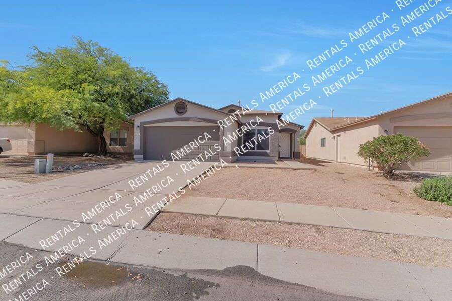 4 bedroom house SPECIAL: $300 OFF YOUR 1ST MONTHS RENT!!! property image