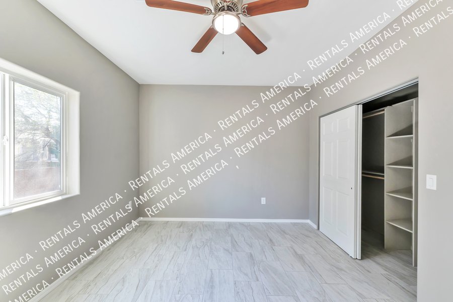 SPECIAL: $300 OFF 1ST MONTHS RENT!!! property image
