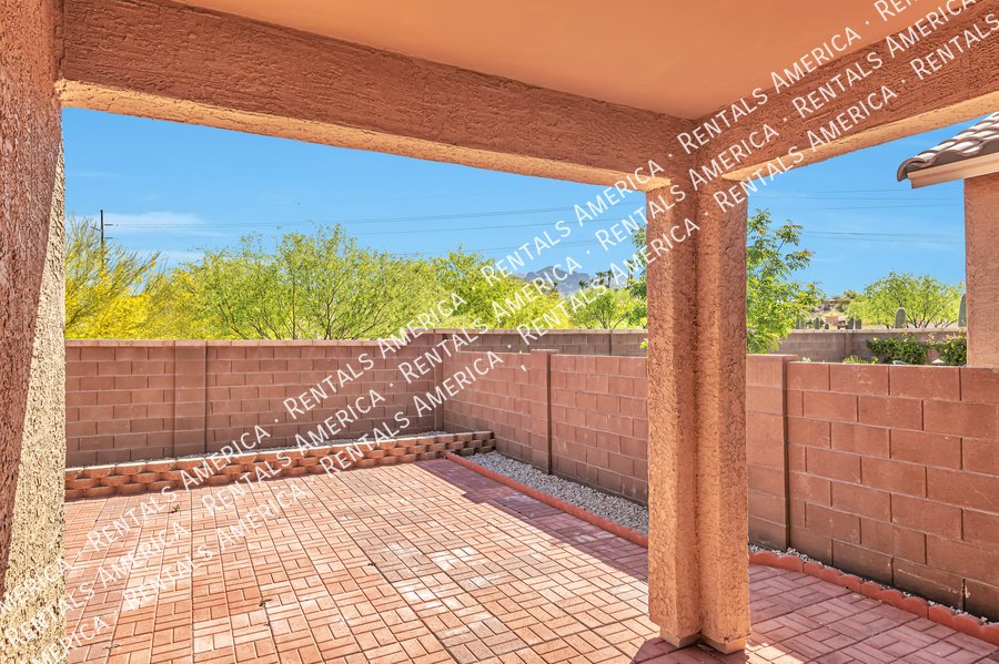 Stunning 4 Bedroom in Gated Community! property image