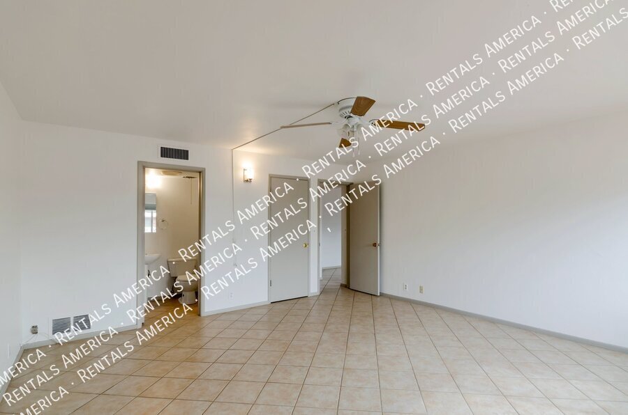 Remodeled 2 bedrooms, 2 baths, masonry home!!! property image