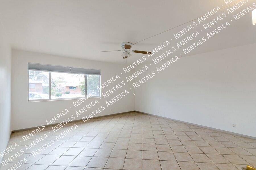 Remodeled 2 bedrooms, 2 baths, masonry home!!! property image