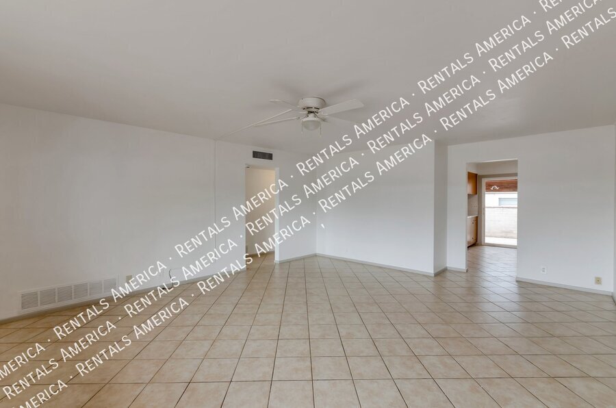 Remodeled 2 bedrooms, 2 baths, masonry home!!! property image