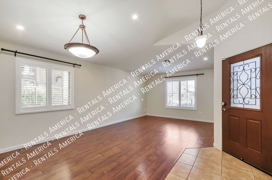 BEAUTIFUL Rancho Sahuarita 4/2 Home  WITH SOLAR!! property image