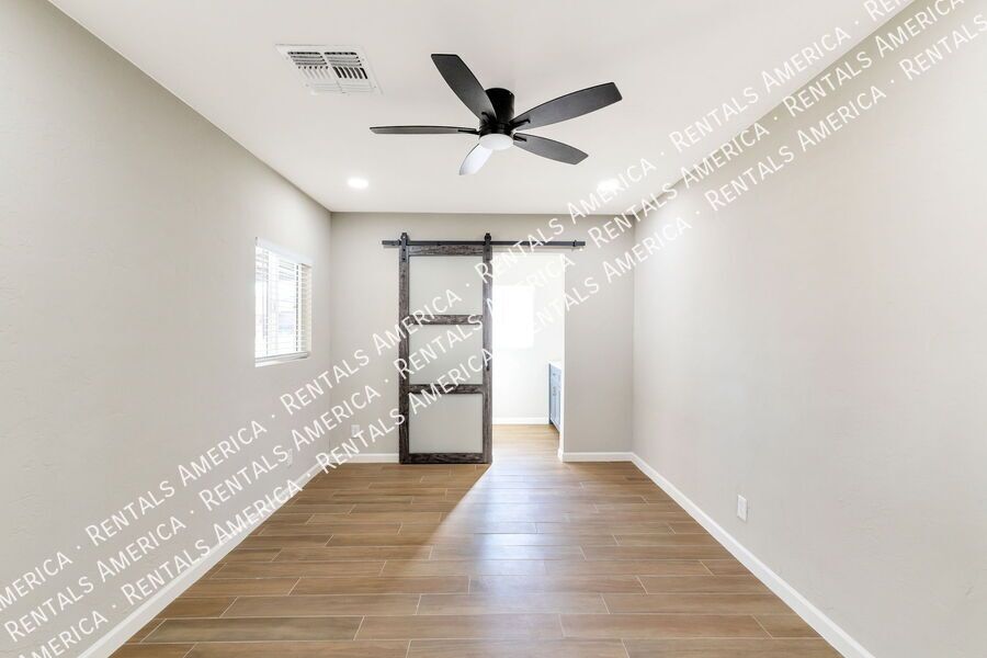 Newly remodeled, great east side location! property image