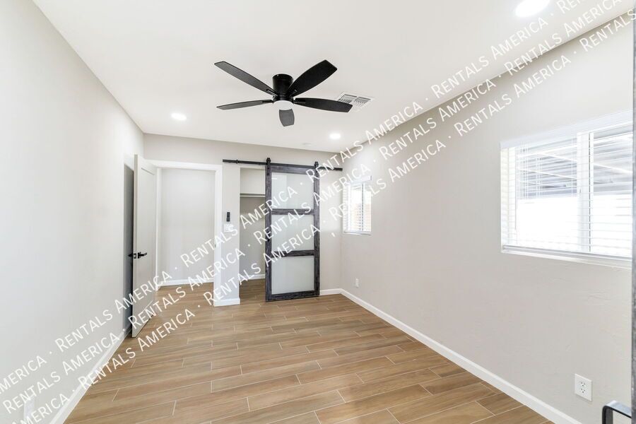Newly remodeled, great east side location! property image