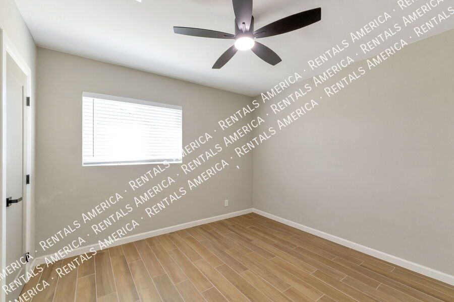 Newly remodeled, great east side location! property image