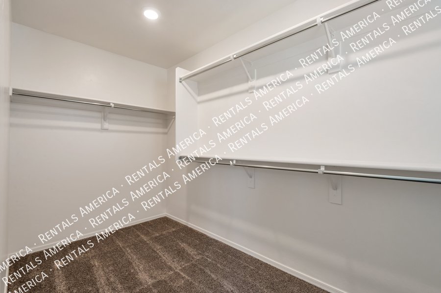 $500 off M/I! Newer Home in Central Tucson property image