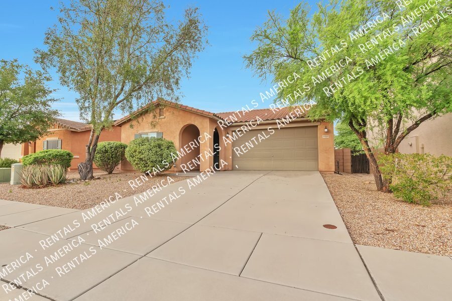 3 Bedroom 2 bath available now. property image