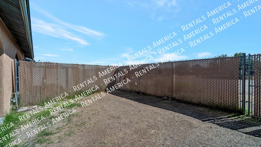 1st Month Free ? MOVE-IN READY 2BR HOME property image