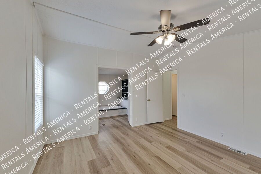 3 Bed / 2 Bath Home on 1.7 Fully Fenced Acres ? Picture Rocks property image