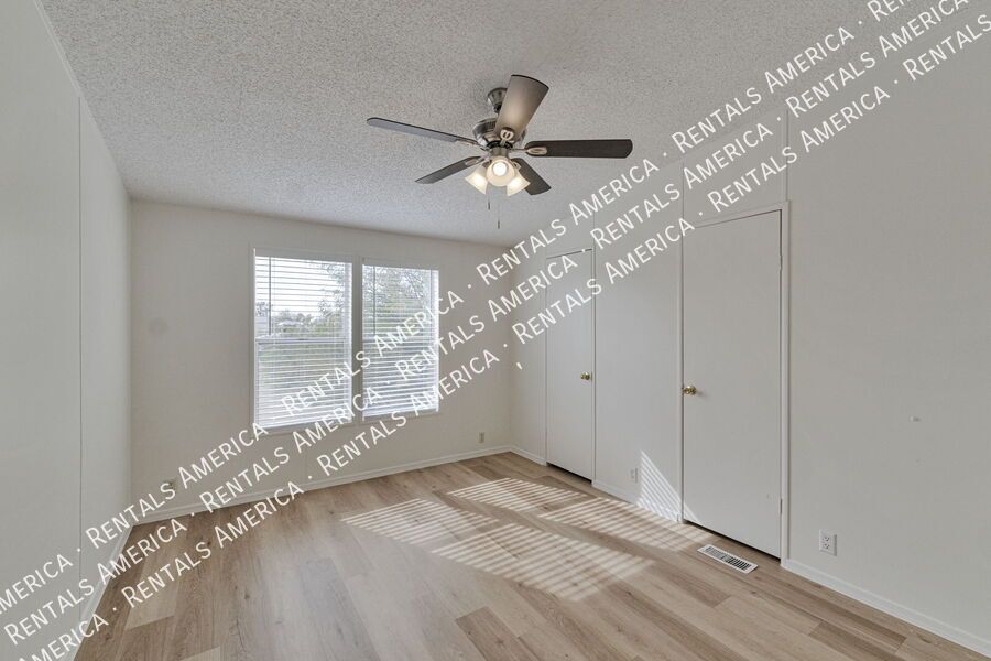 3 Bed / 2 Bath Home on 1.7 Fully Fenced Acres ? Picture Rocks property image