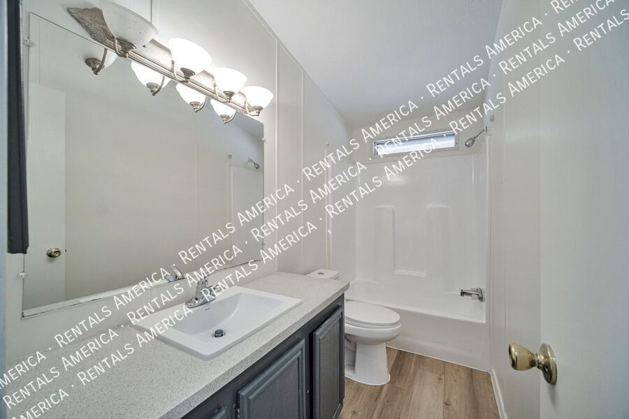 3 Bed / 2 Bath Home on 1.7 Fully Fenced Acres ? Picture Rocks property image