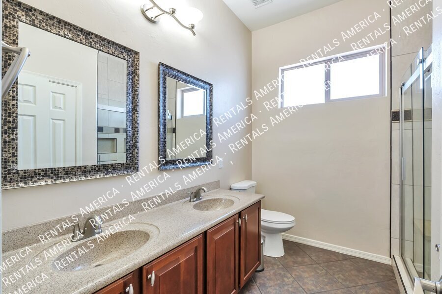 1st Month Free -Your Own Private Oasis. Available Now property image