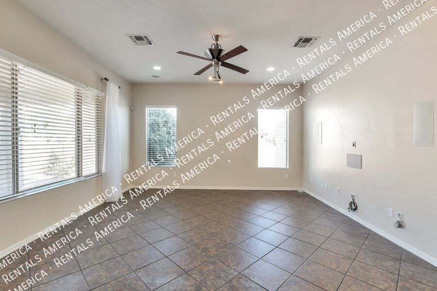 1st Month Free -Your Own Private Oasis. Available Now property image