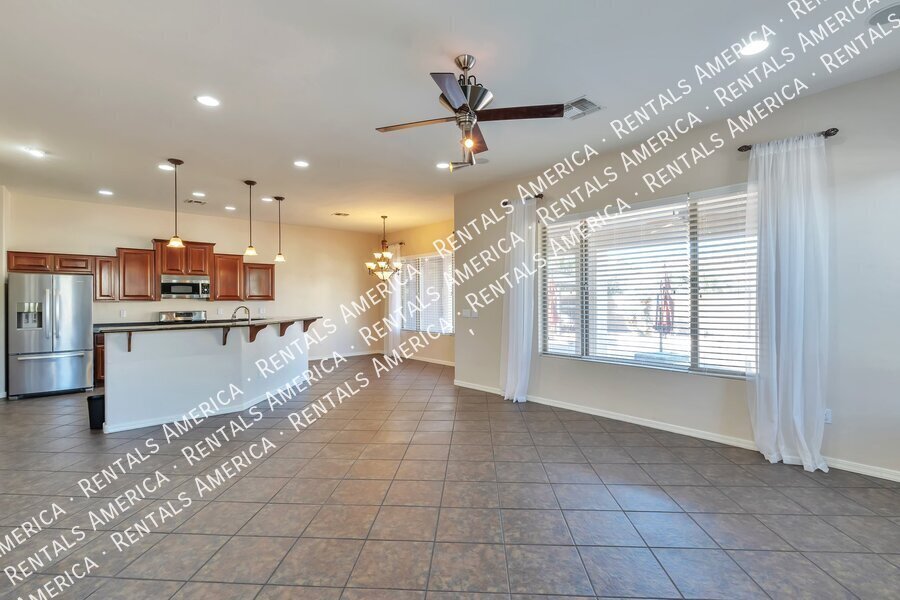 1st Month Free -Your Own Private Oasis. Available Now property image