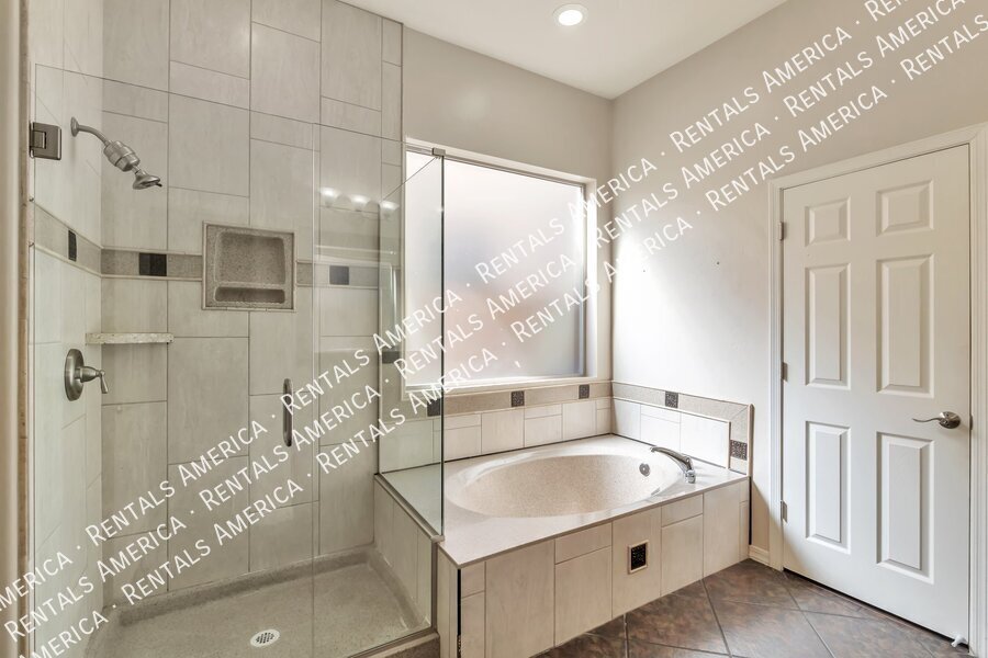 1st Month Free -Your Own Private Oasis. Available Now property image