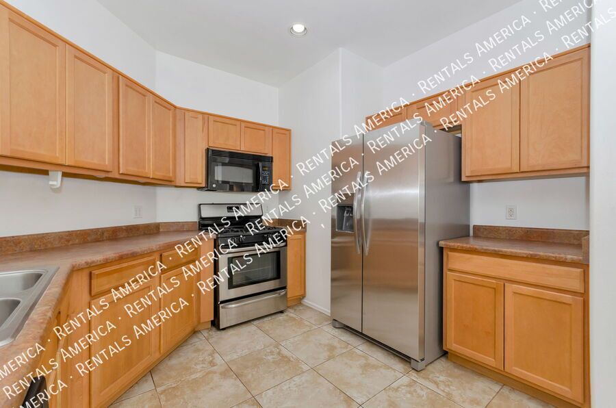 4 Bedrooms/2 Bath Beauty in Rita Ranch!! property image