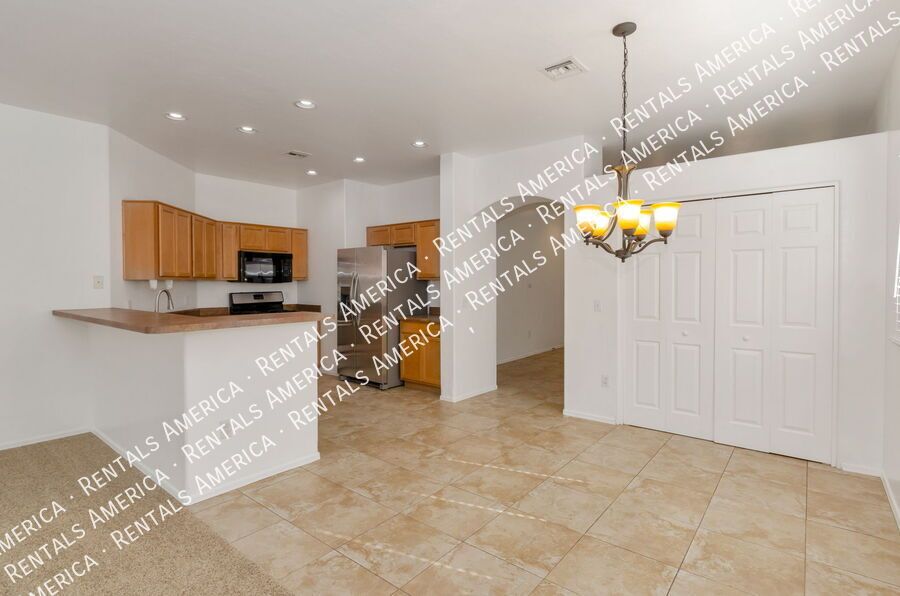 4 Bedrooms/2 Bath Beauty in Rita Ranch!! property image