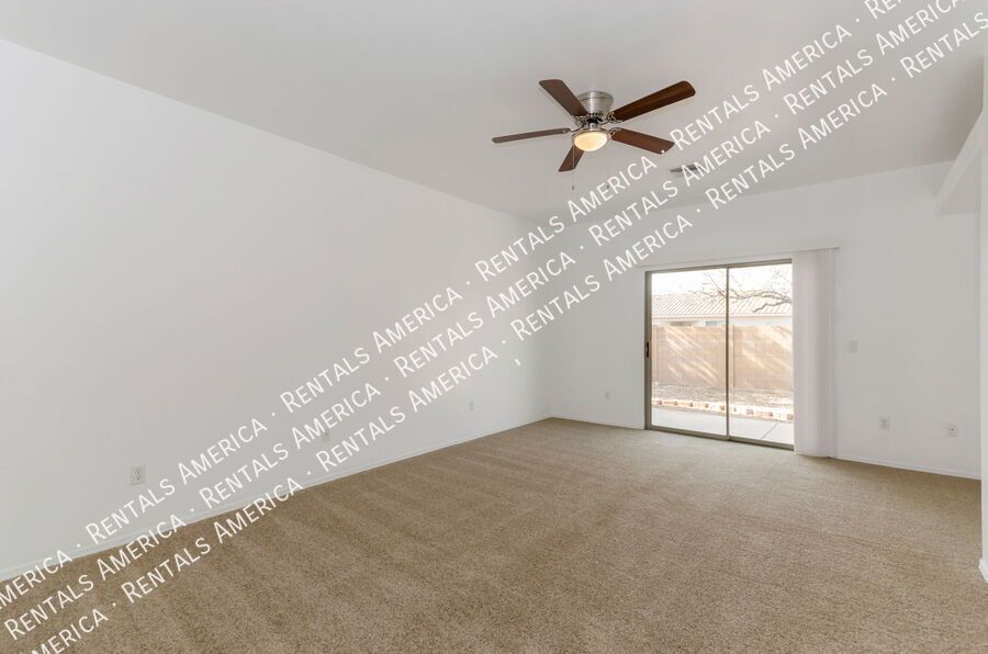 4 Bedrooms/2 Bath Beauty in Rita Ranch!! property image