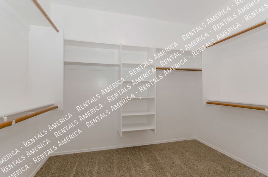 4 Bedrooms/2 Bath Beauty in Rita Ranch!! property image