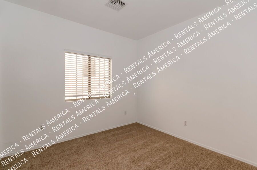 4 Bedrooms/2 Bath Beauty in Rita Ranch!! property image