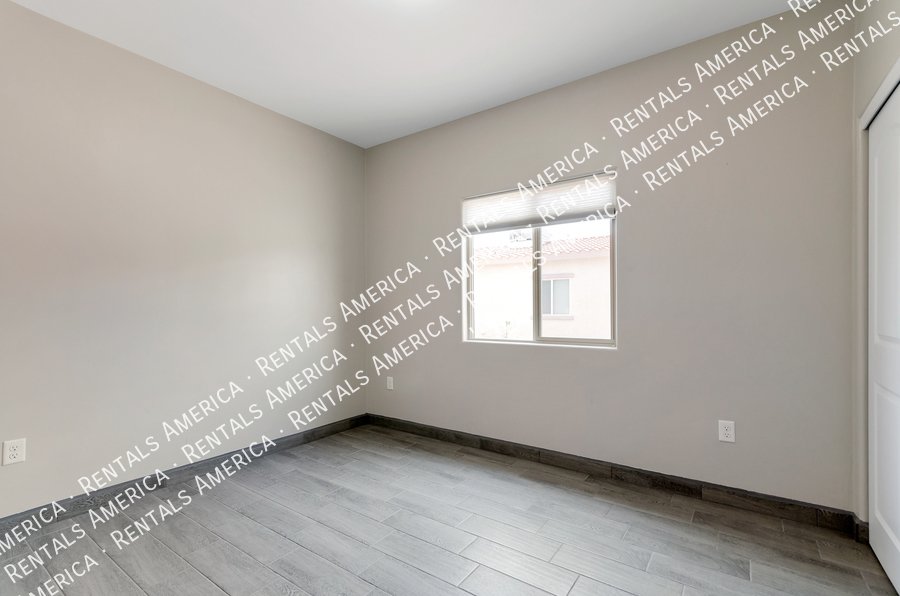 Beautiful Brand New 3bdrm 2 bath! property image