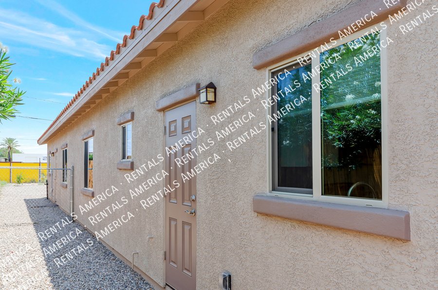 Beautiful Brand New 3bdrm 2 bath! property image