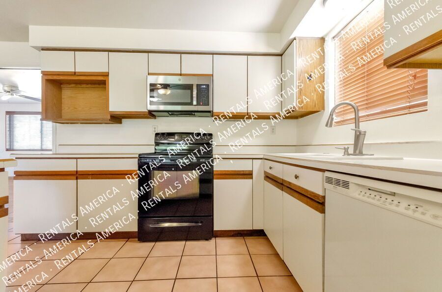 4-bed/2-bath home with private pool! property image